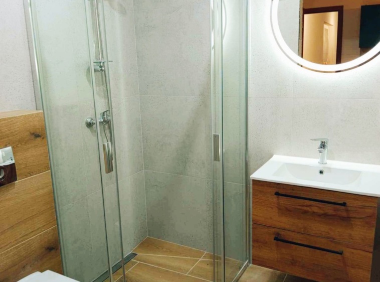 Wynajem pokoi i apartament&oacute;w u Harrego ?v=1.0